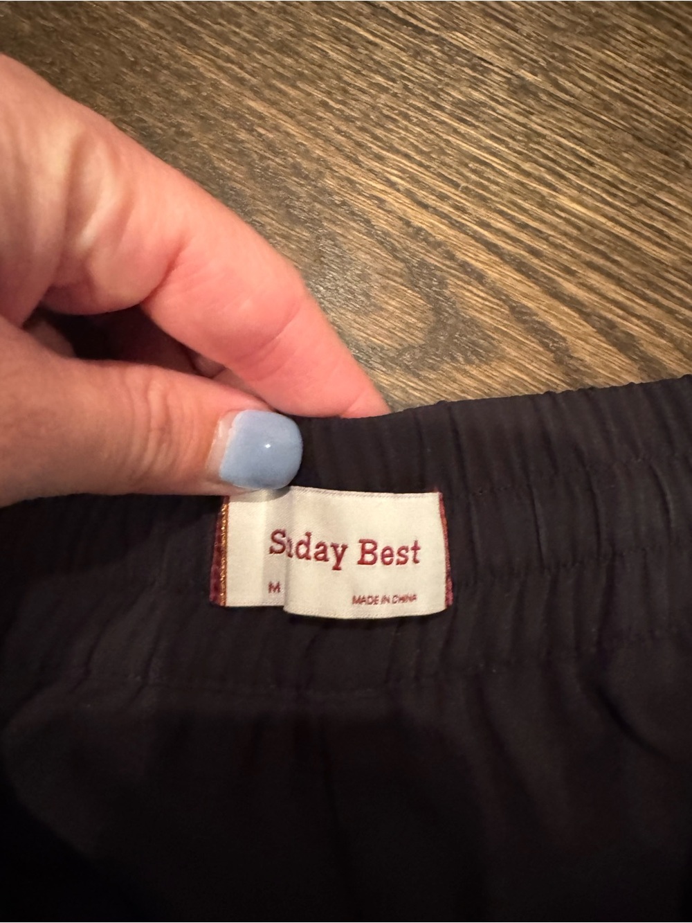 Aritzia Crepe Draw-String Shorts - Picture 4 of 6